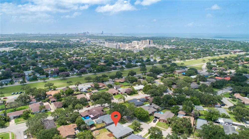 3729 Pope Drive Corpus Christi, TX 78411