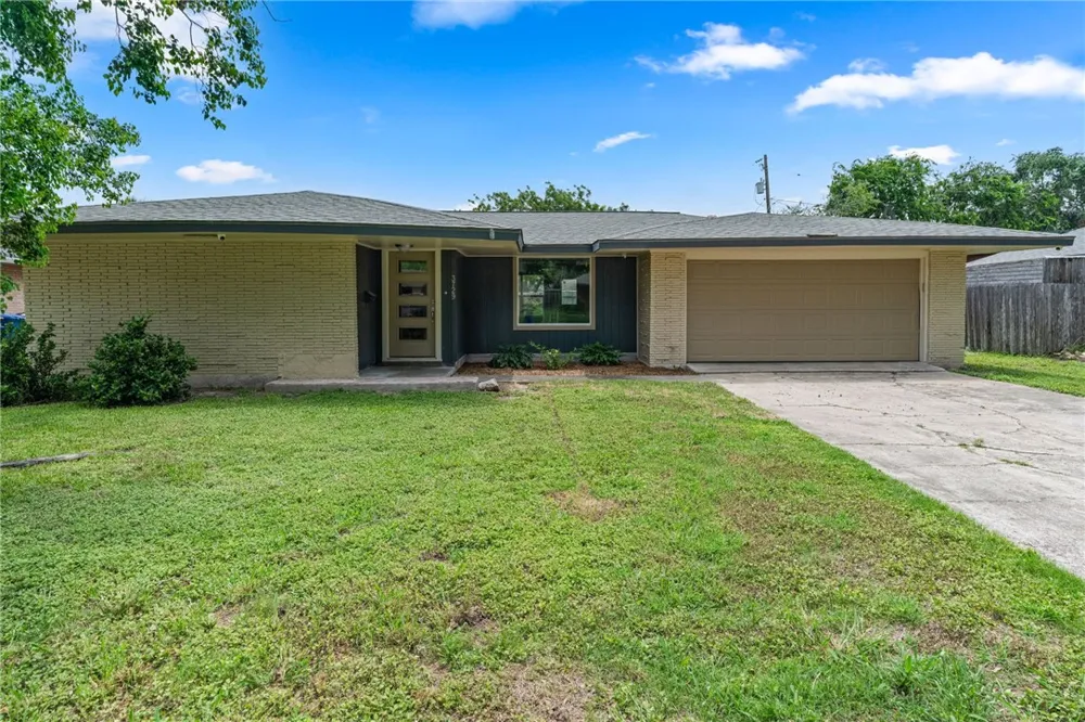 3729 Pope Drive Corpus Christi, TX 78411