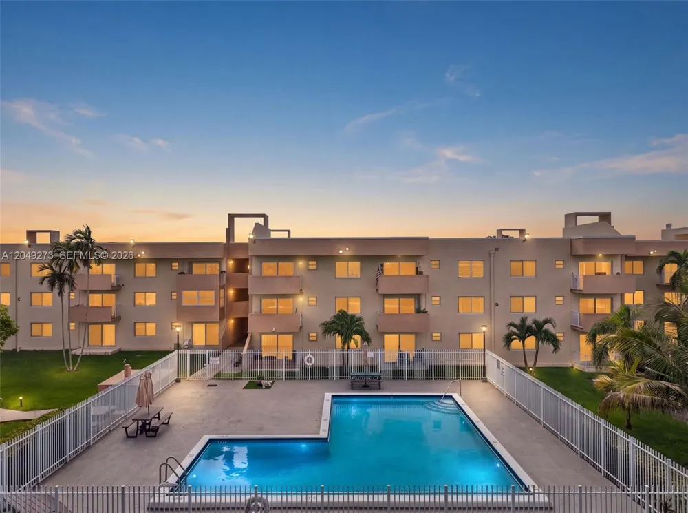 10300 Coral Way #C25 Miami, FL 33165
