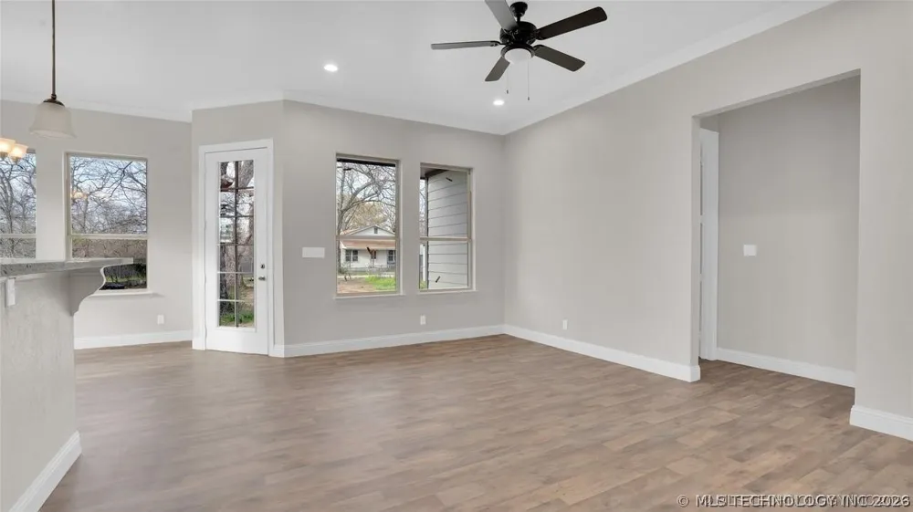 429 SE 3 AVENUE Ardmore, OK 73401