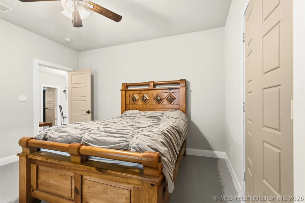 8608 Ward Ranch Marietta, OK 73448