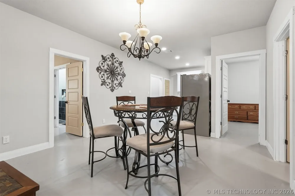 8608 Ward Ranch Marietta, OK 73448