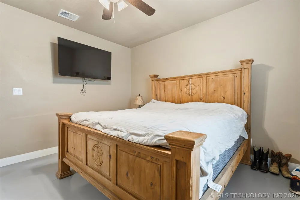 8608 Ward Ranch Marietta, OK 73448