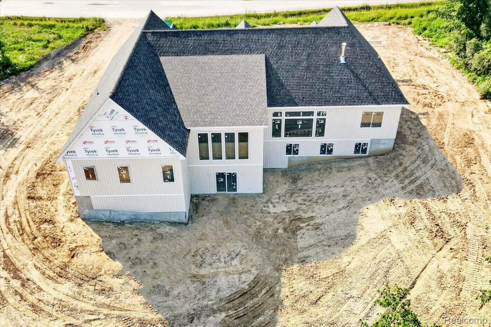 5000 Metamora Ridge Metamora Township, MI 48455