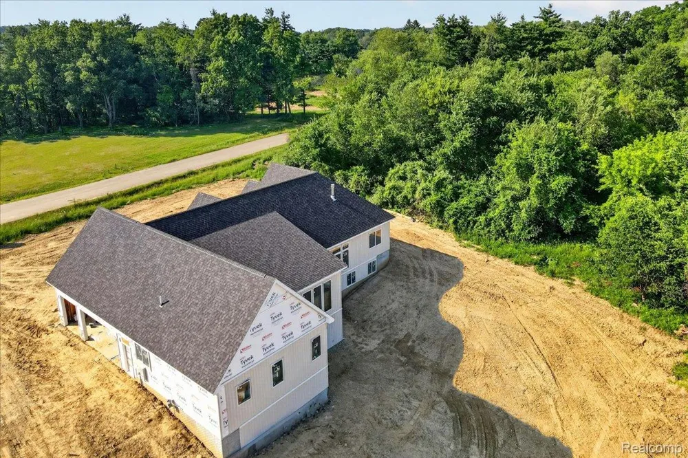 5000 Metamora Ridge Metamora Township, MI 48455