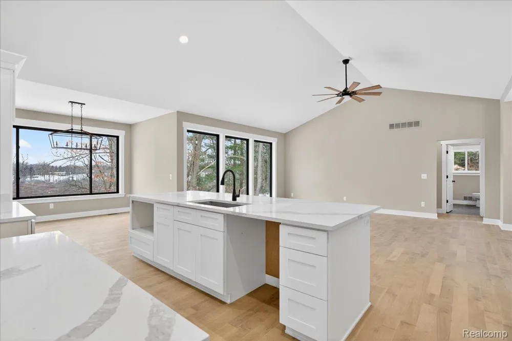 5000 Metamora Ridge Metamora Township, MI 48455
