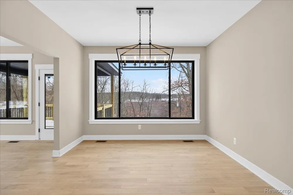 5000 Metamora Ridge Metamora Township, MI 48455