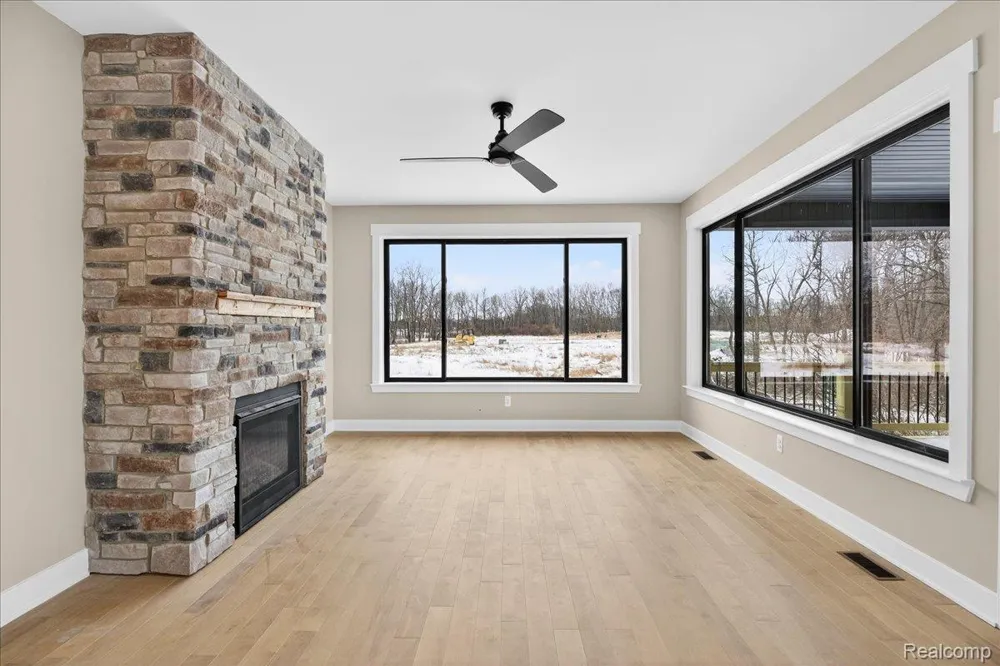 5000 Metamora Ridge Metamora Township, MI 48455