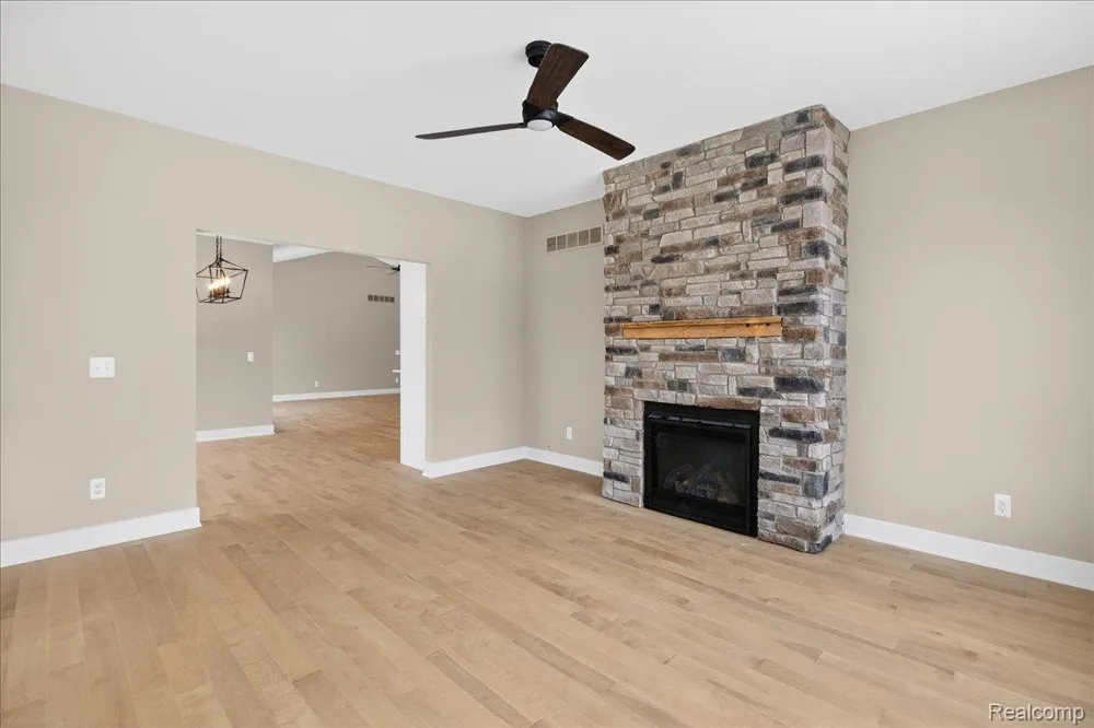 5000 Metamora Ridge Metamora Township, MI 48455