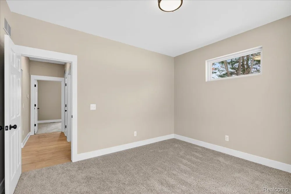 5000 Metamora Ridge Metamora Township, MI 48455