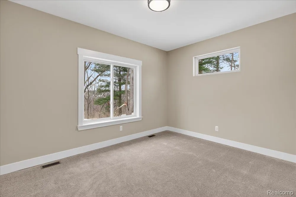 5000 Metamora Ridge Metamora Township, MI 48455
