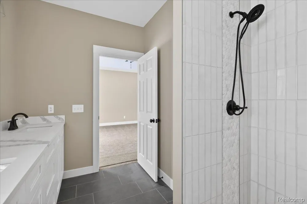 5000 Metamora Ridge Metamora Township, MI 48455