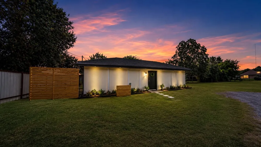 2913 County Road 920 Crowley, TX 76036