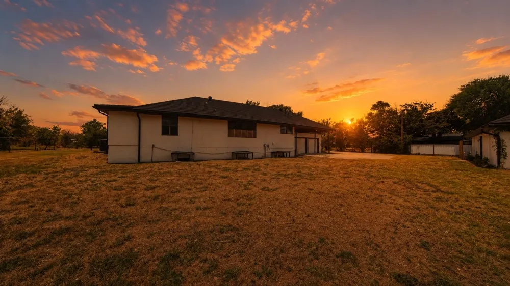 2913 County Road 920 Crowley, TX 76036