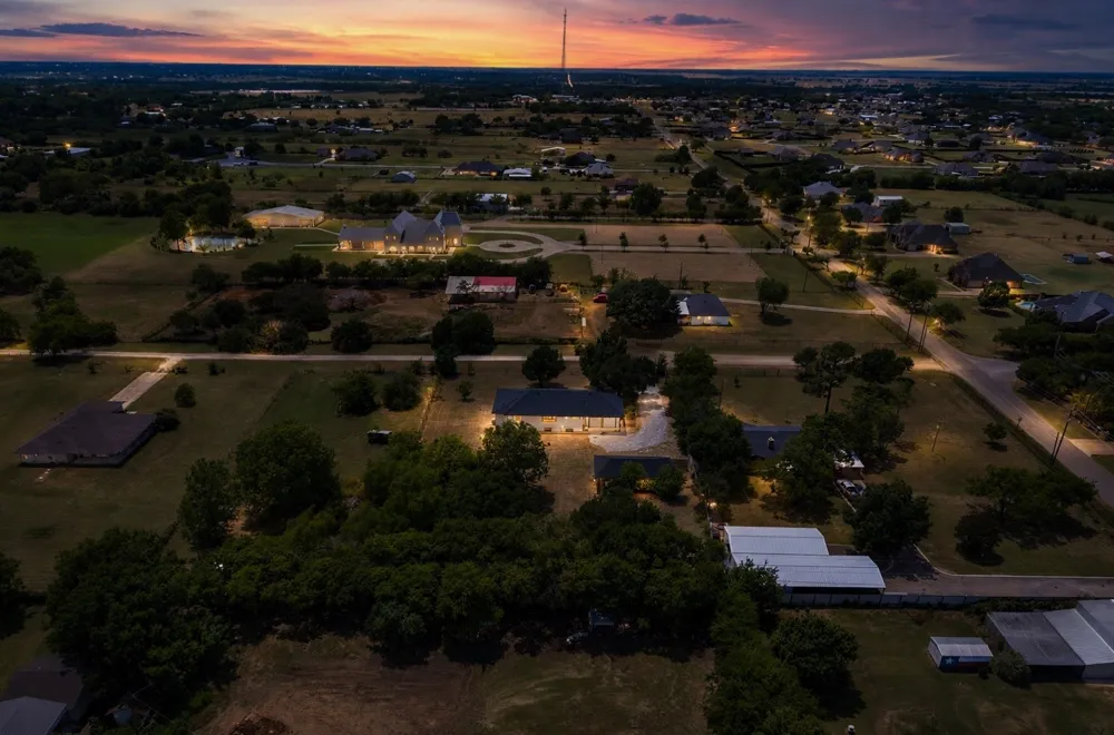 2913 County Road 920 Crowley, TX 76036