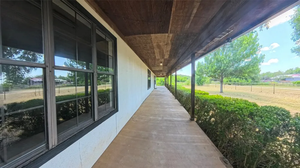 2913 County Road 920 Crowley, TX 76036