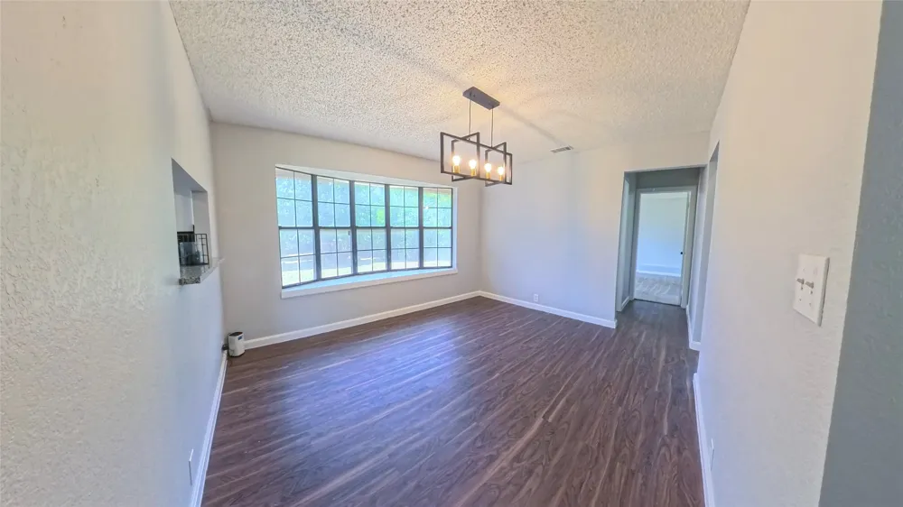 2913 County Road 920 Crowley, TX 76036