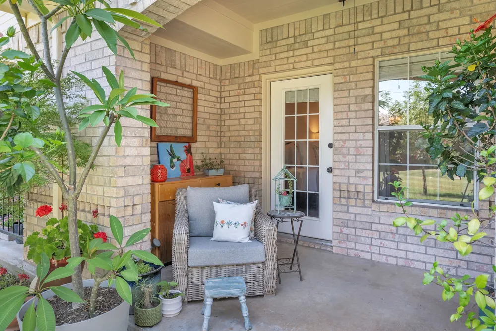2144 Lakeforest Drive Weatherford, TX 76087