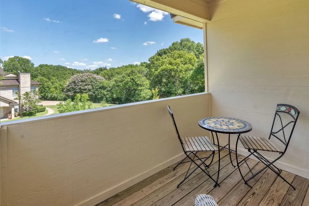 2144 Lakeforest Drive Weatherford, TX 76087