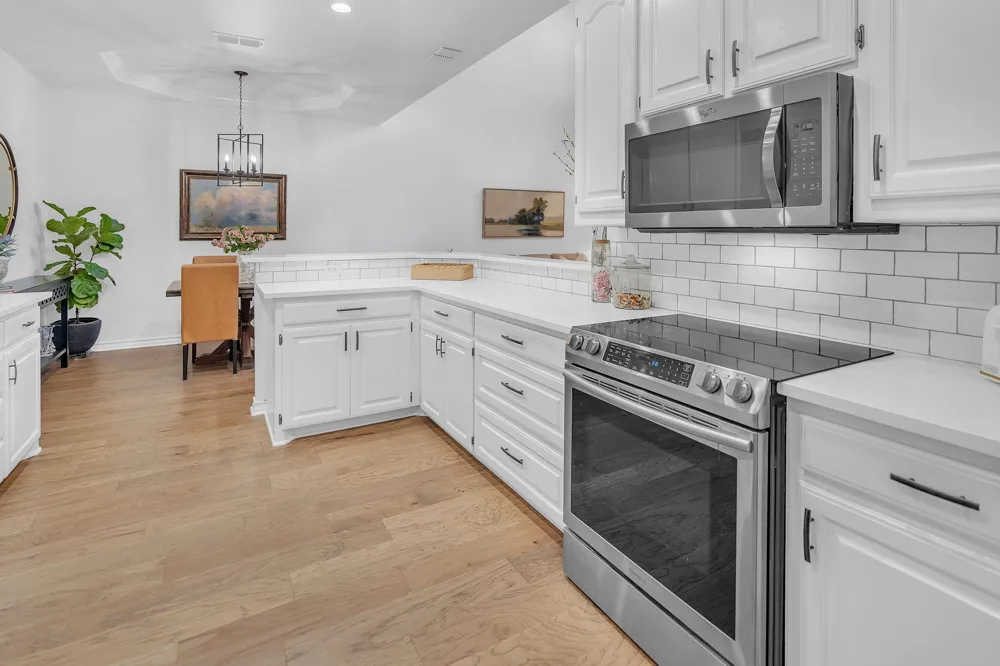 2144 Lakeforest Drive Weatherford, TX 76087