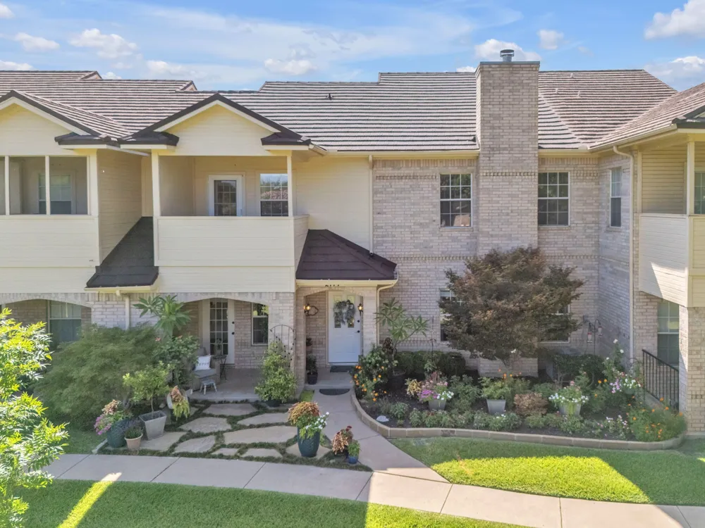 2144 Lakeforest Drive Weatherford, TX 76087