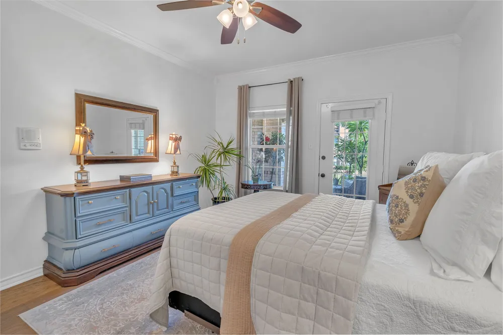 2144 Lakeforest Drive Weatherford, TX 76087