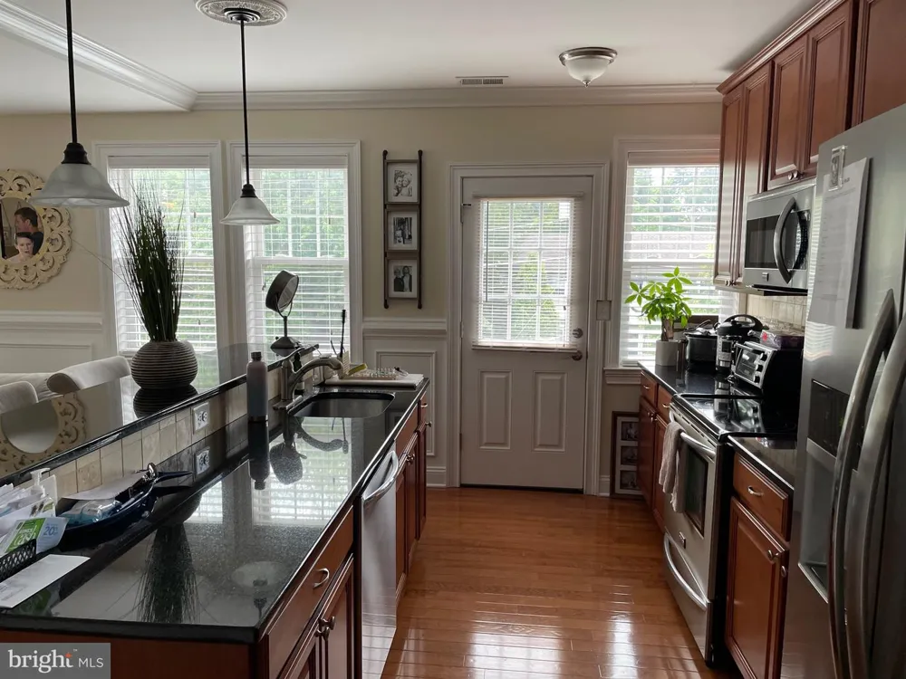 600 GROVE STREET #3 Haddonfield, NJ 08033