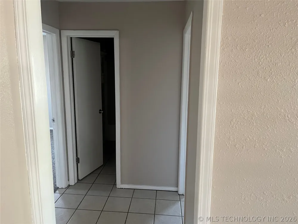 206 Sunset Madill, OK 73446