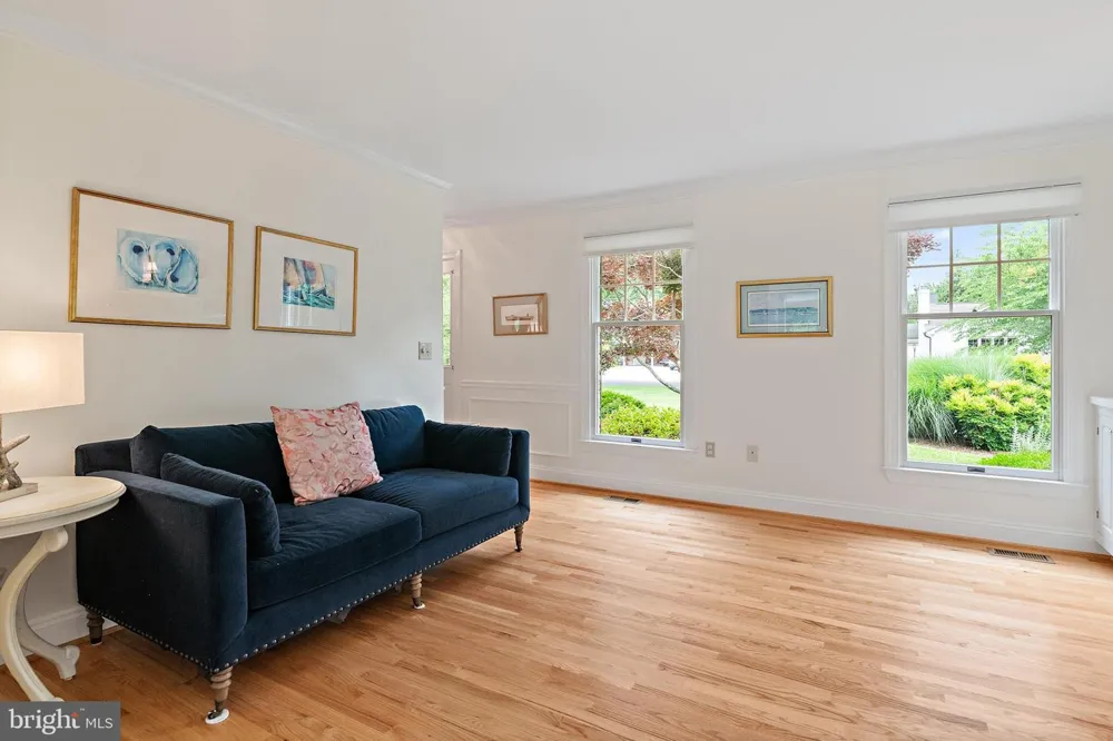 718 WHITEHALL BEACH ROAD Annapolis, MD 21409