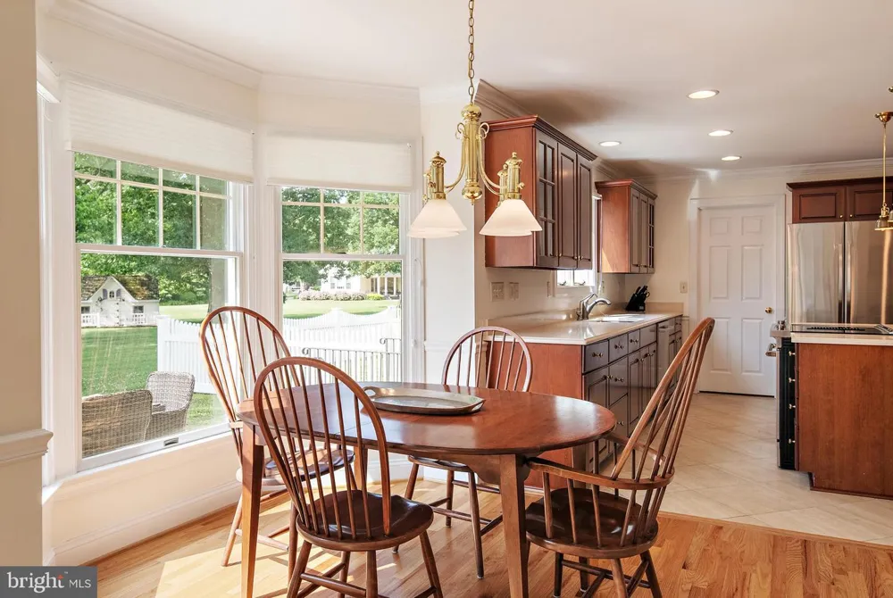 718 WHITEHALL BEACH ROAD Annapolis, MD 21409