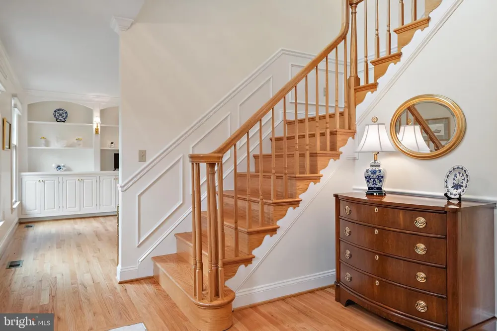718 WHITEHALL BEACH ROAD Annapolis, MD 21409