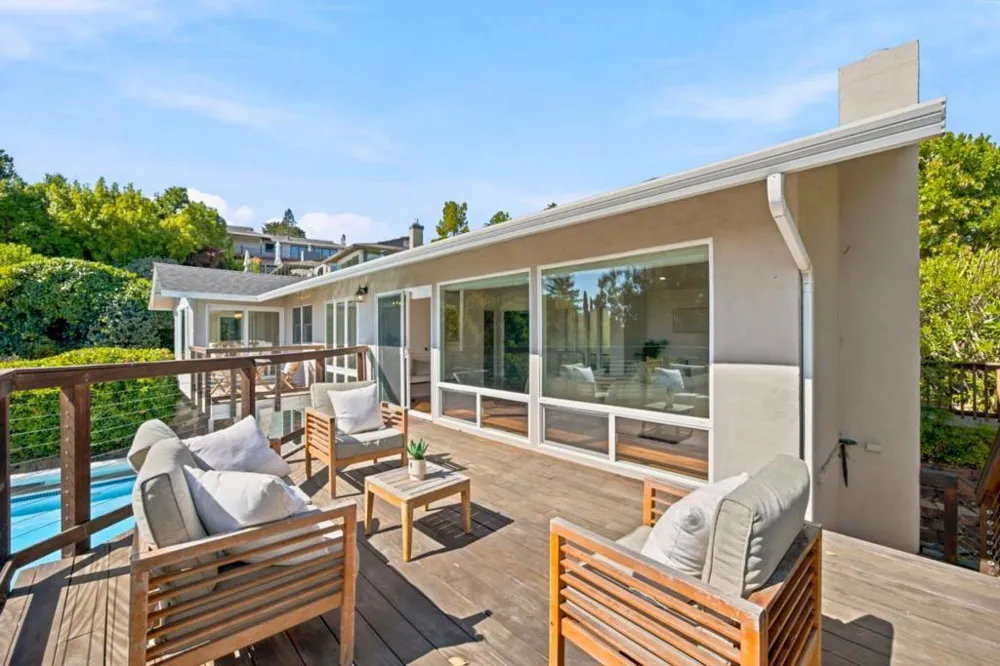 28009 Nob Hill Court Hayward, CA 94542