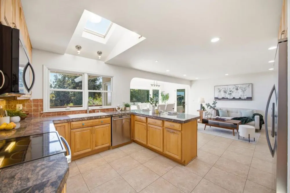 28009 Nob Hill Court Hayward, CA 94542