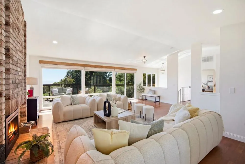28009 Nob Hill Court Hayward, CA 94542