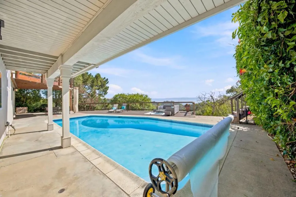 28009 Nob Hill Court Hayward, CA 94542