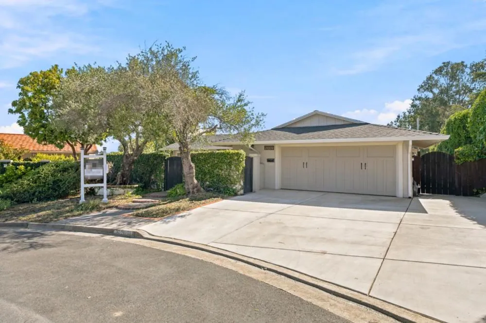 28009 Nob Hill Court Hayward, CA 94542