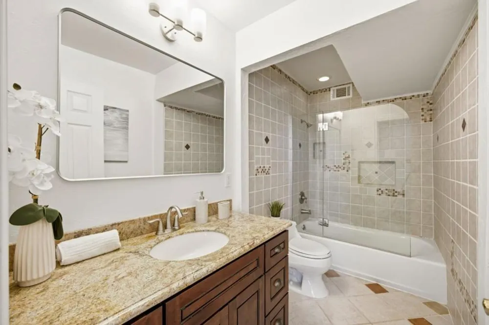 28009 Nob Hill Court Hayward, CA 94542