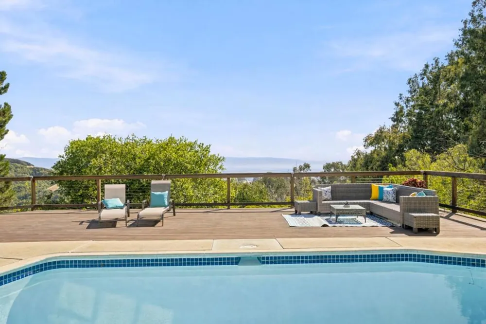 28009 Nob Hill Court Hayward, CA 94542