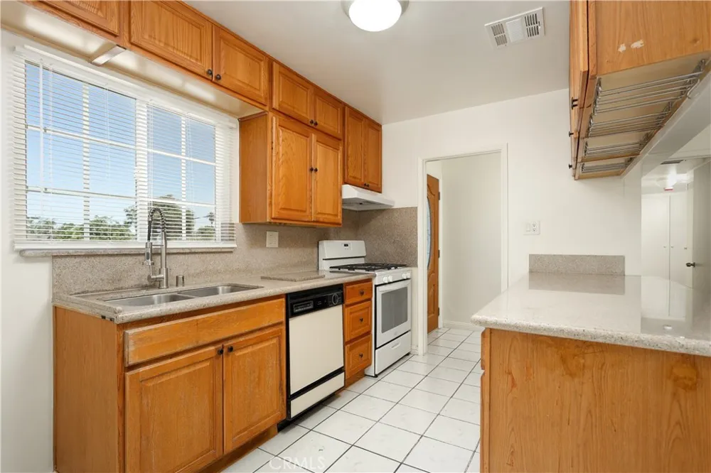 38898 Ocotillo Drive Palmdale, CA 93551