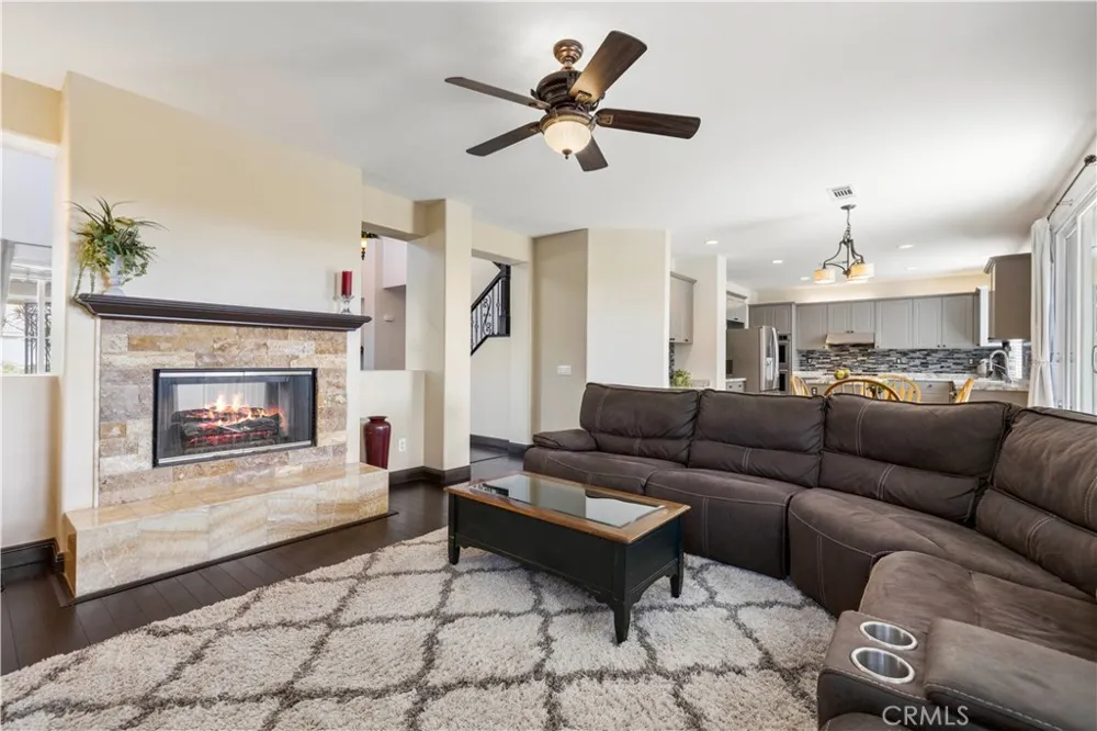 30479 Mallorca Pl Castaic, CA 91384