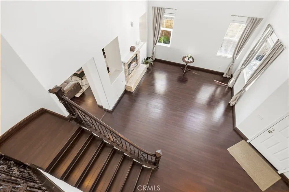 30479 Mallorca Pl Castaic, CA 91384