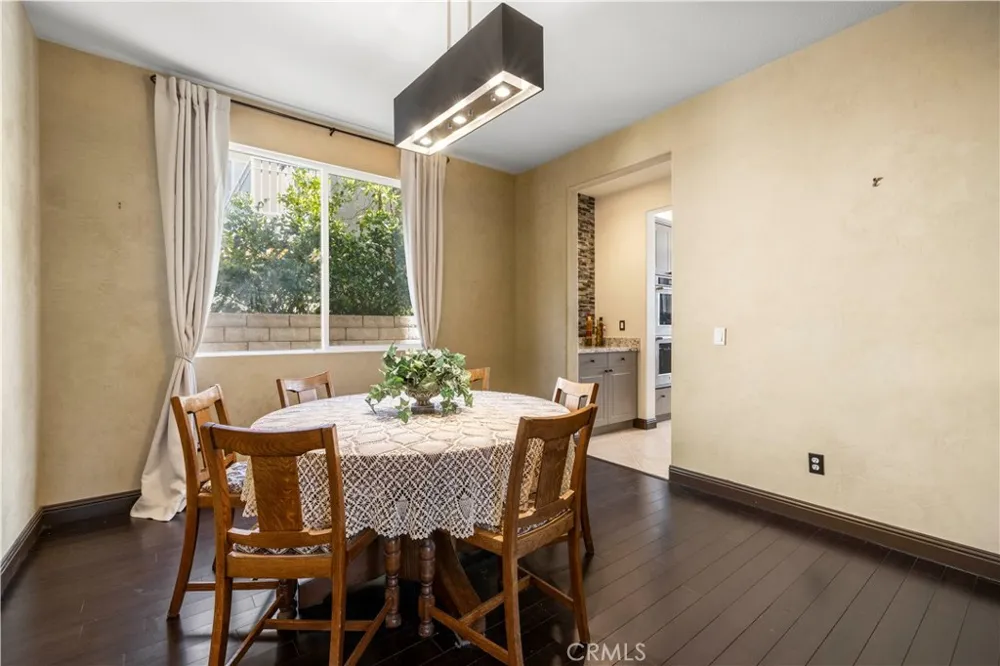 30479 Mallorca Pl Castaic, CA 91384