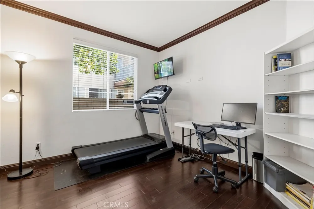 30479 Mallorca Pl Castaic, CA 91384
