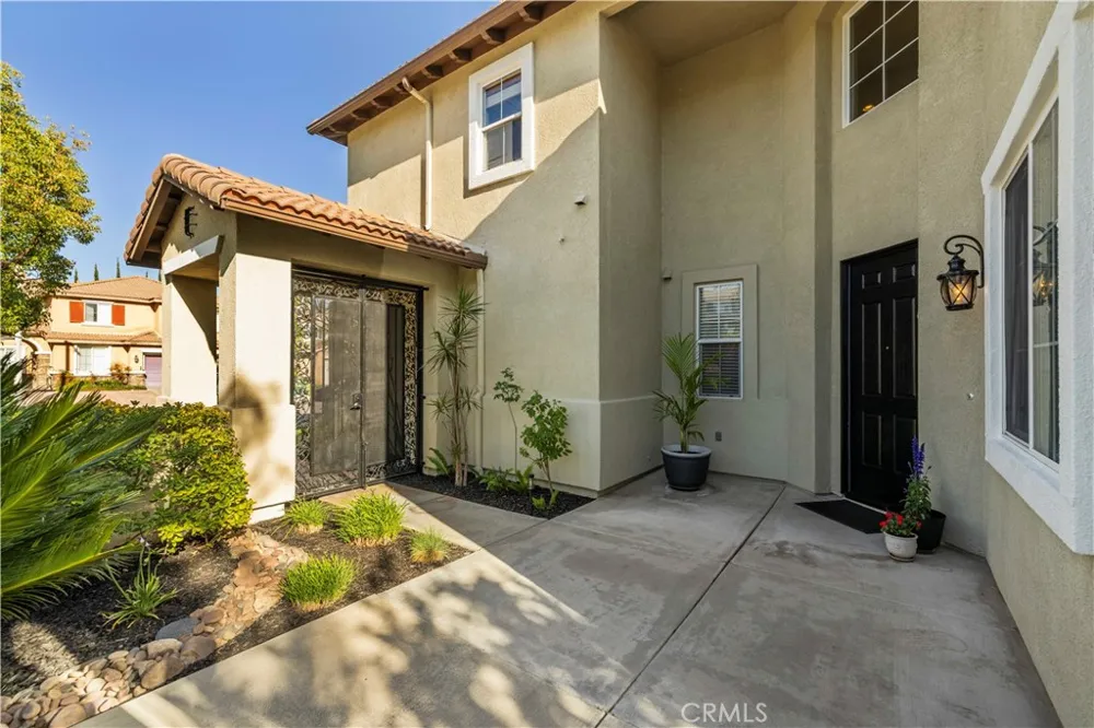 30479 Mallorca Pl Castaic, CA 91384