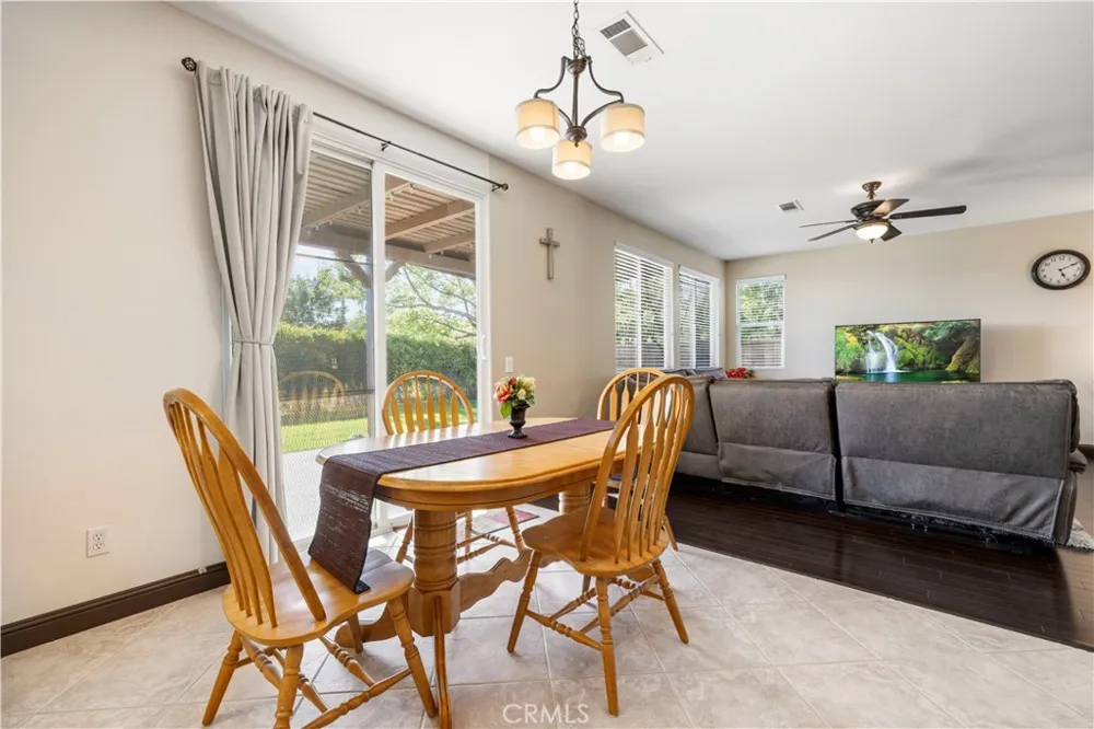 30479 Mallorca Pl Castaic, CA 91384