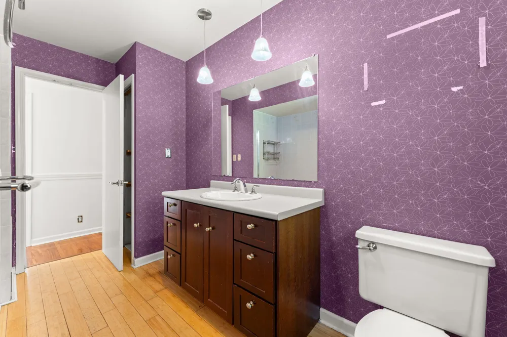 22475 Nancy Avenue Southfield, MI 48033