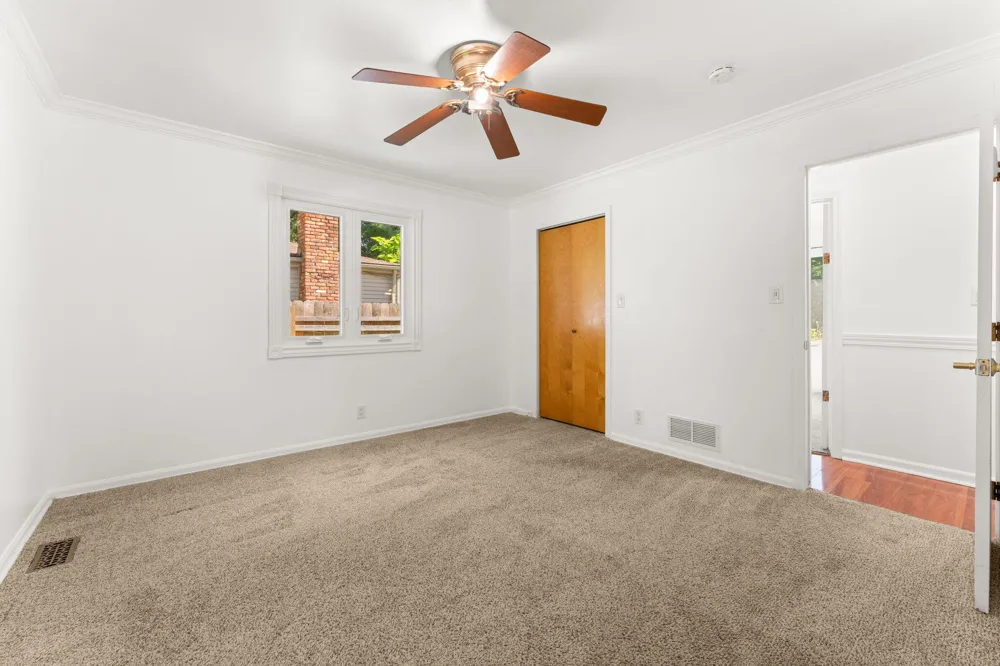 22475 Nancy Avenue Southfield, MI 48033