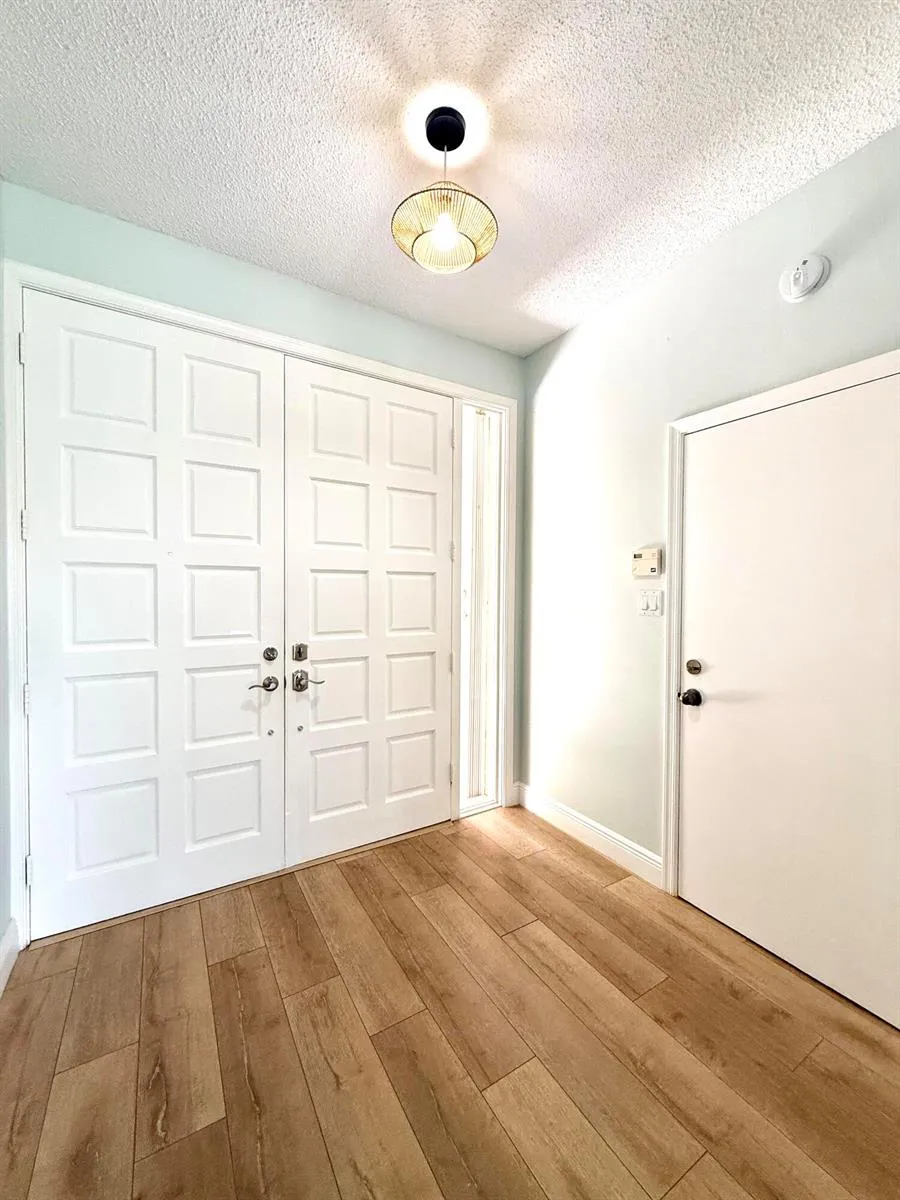 225 Lakeshore Drive Hypoluxo, FL 33462
