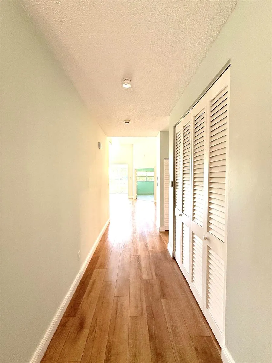 225 Lakeshore Drive Hypoluxo, FL 33462