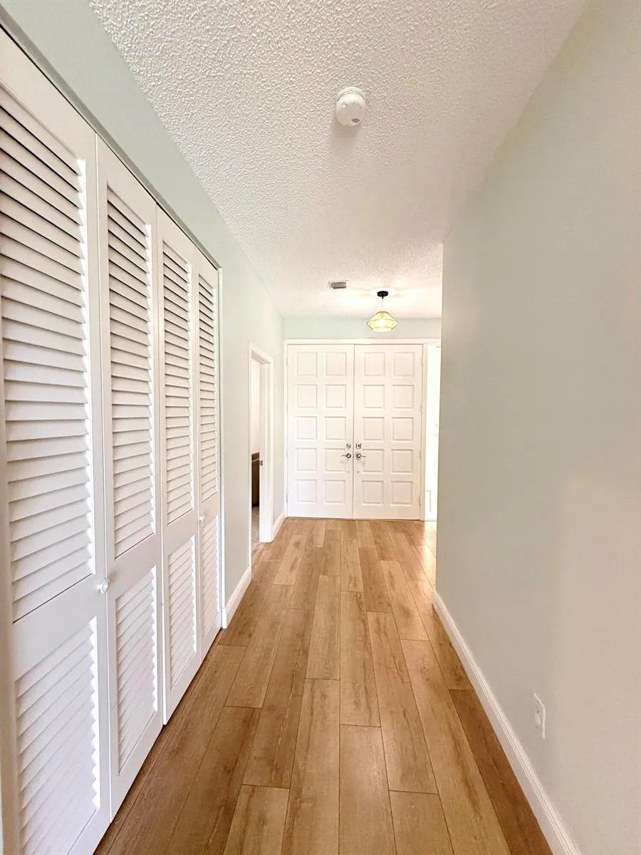 225 Lakeshore Drive Hypoluxo, FL 33462